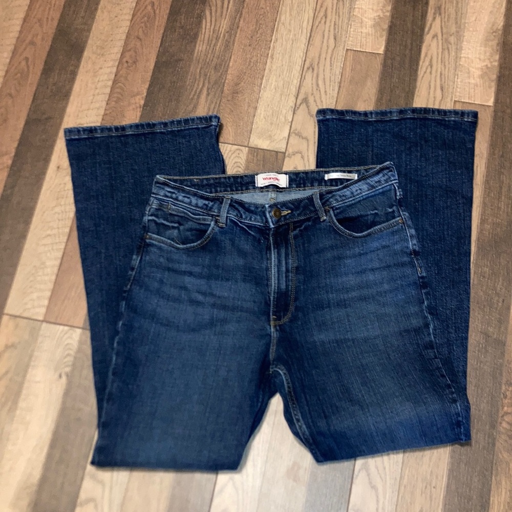 Women’s wrangler high rise fierce flare dark wash denim jeans